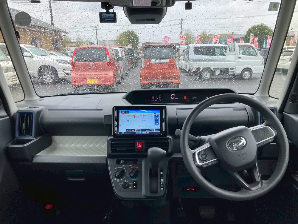 ダイハツ　タント　L アップグレードパック10枚目