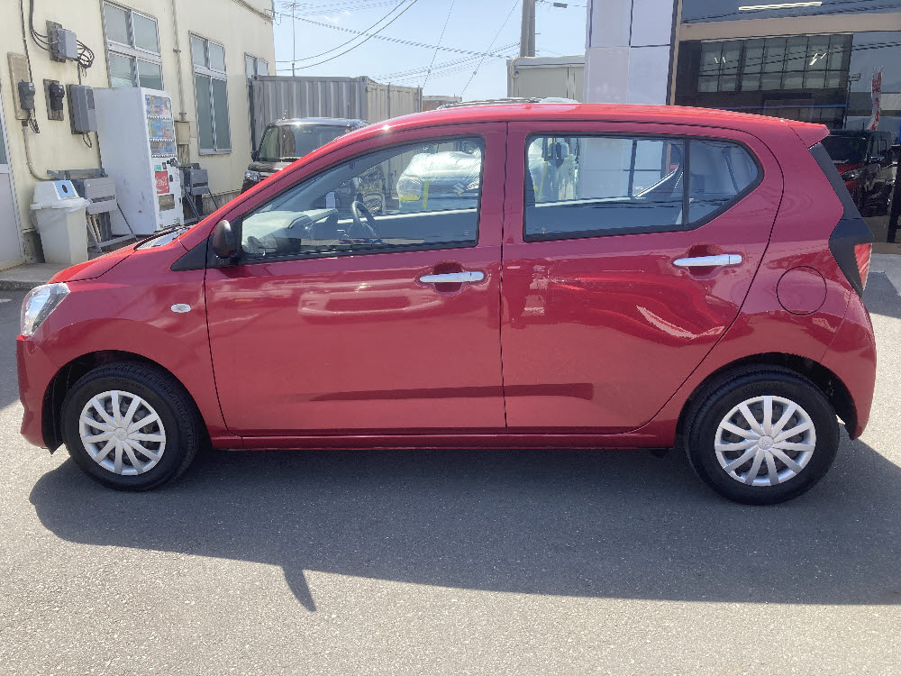 ダイハツ　ミライース　L-SAⅢ7枚目