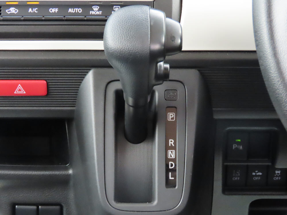 スズキ　スペーシア　HYBRID　G13枚目