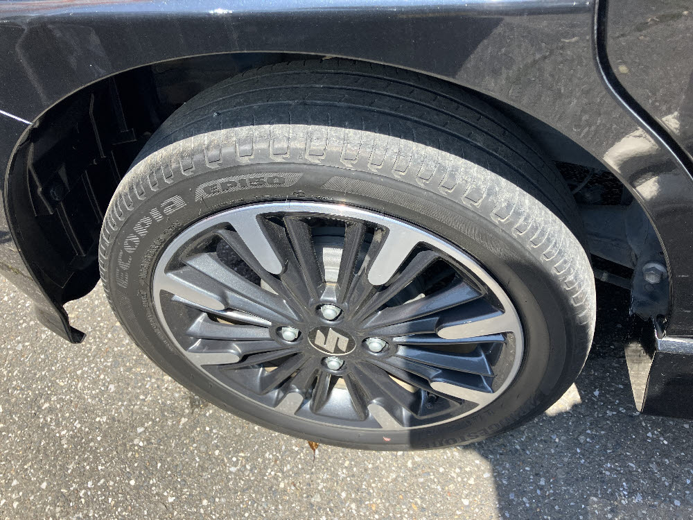 スズキ　スペーシアカスタム ハイブリッド XS10枚目