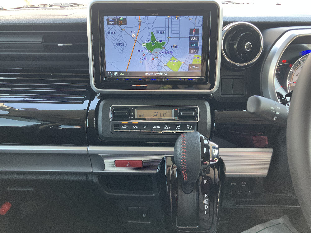 スズキ　スペーシアカスタム ハイブリッド XS13枚目