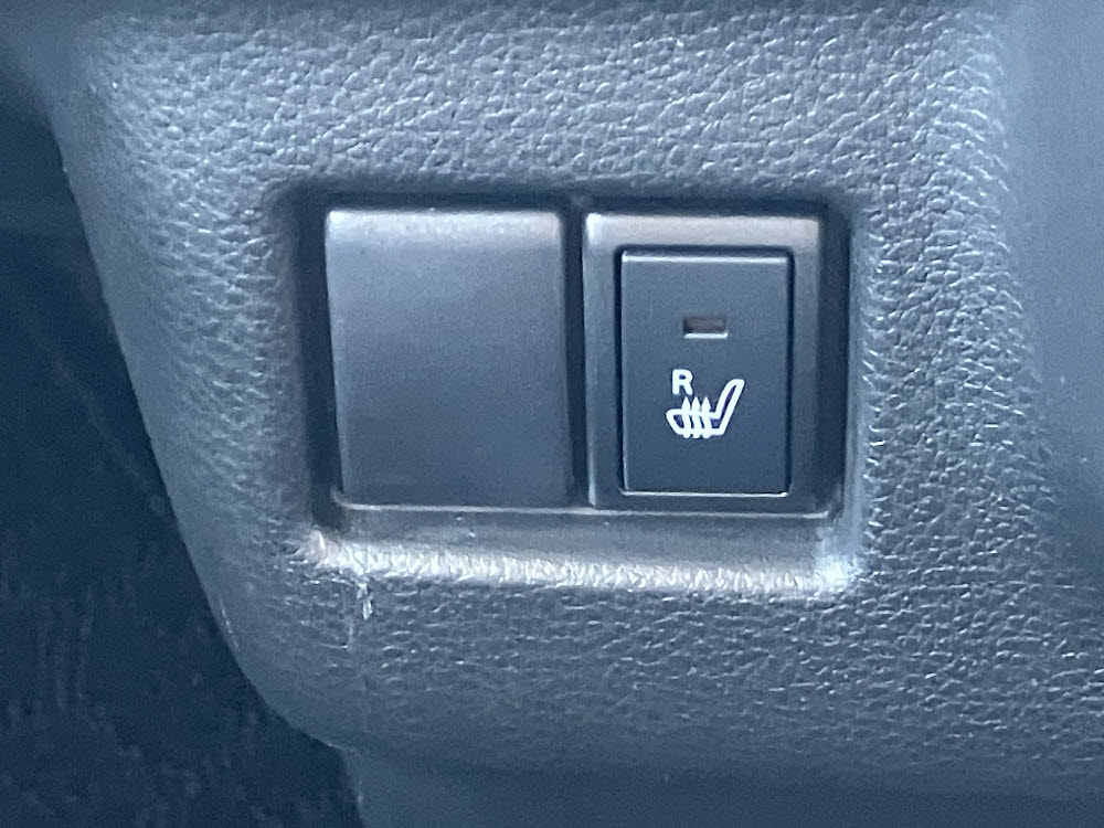 スズキ　スペーシアカスタム ハイブリッド XS18枚目