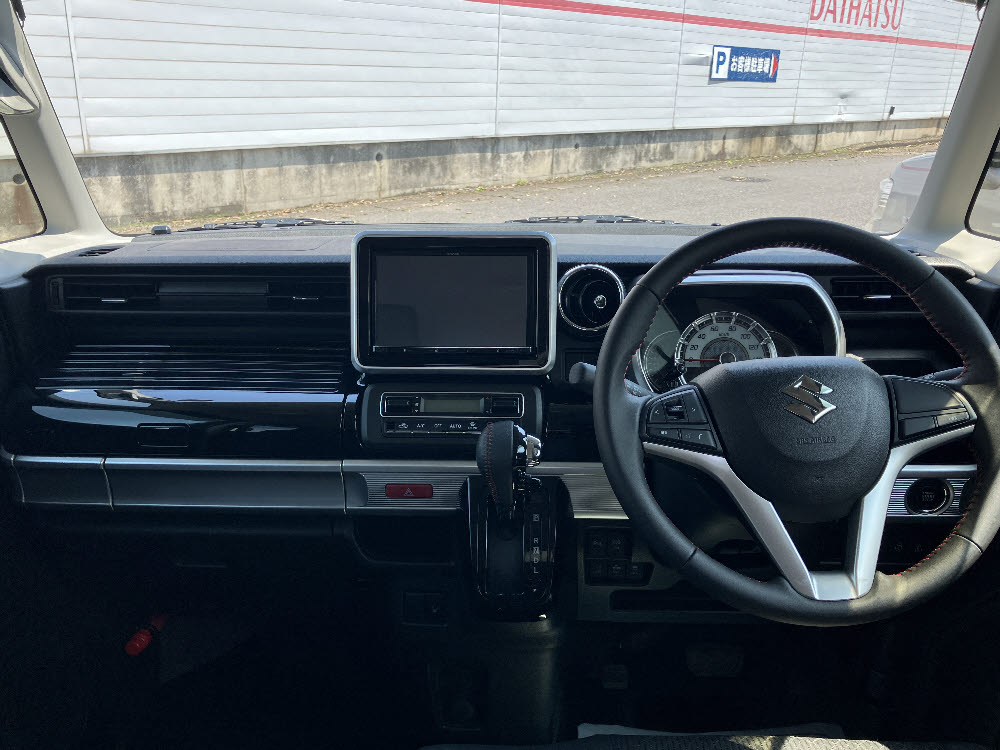 スズキ　スペーシアカスタム ハイブリッド XS7枚目