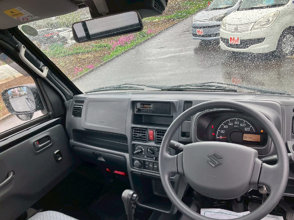 スズキ　キャリィトラック　KC AC・PS　4WD　AT 9枚目