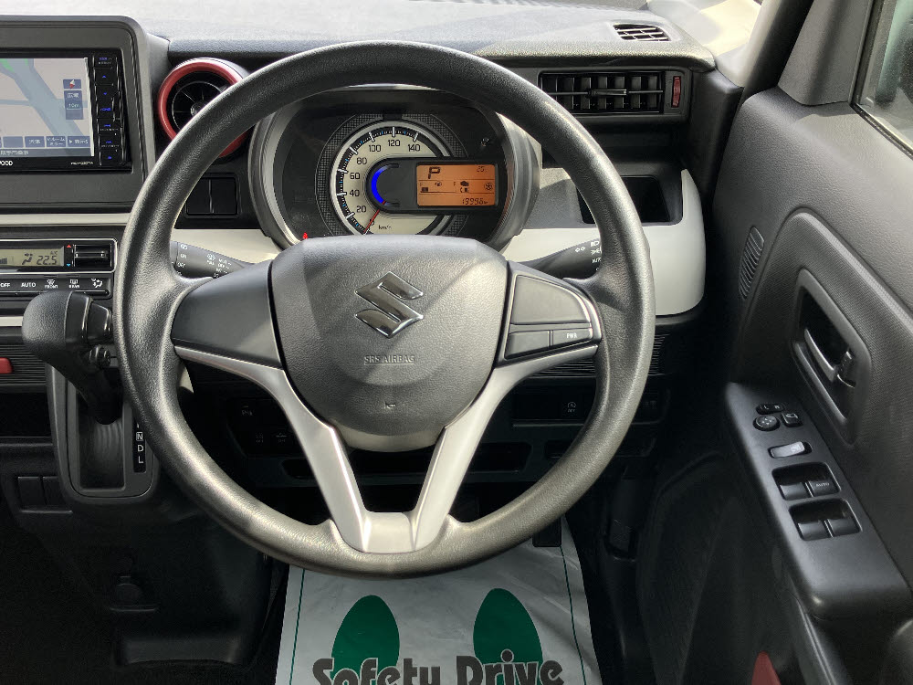 スズキ　スペーシア　HYBRID G9枚目