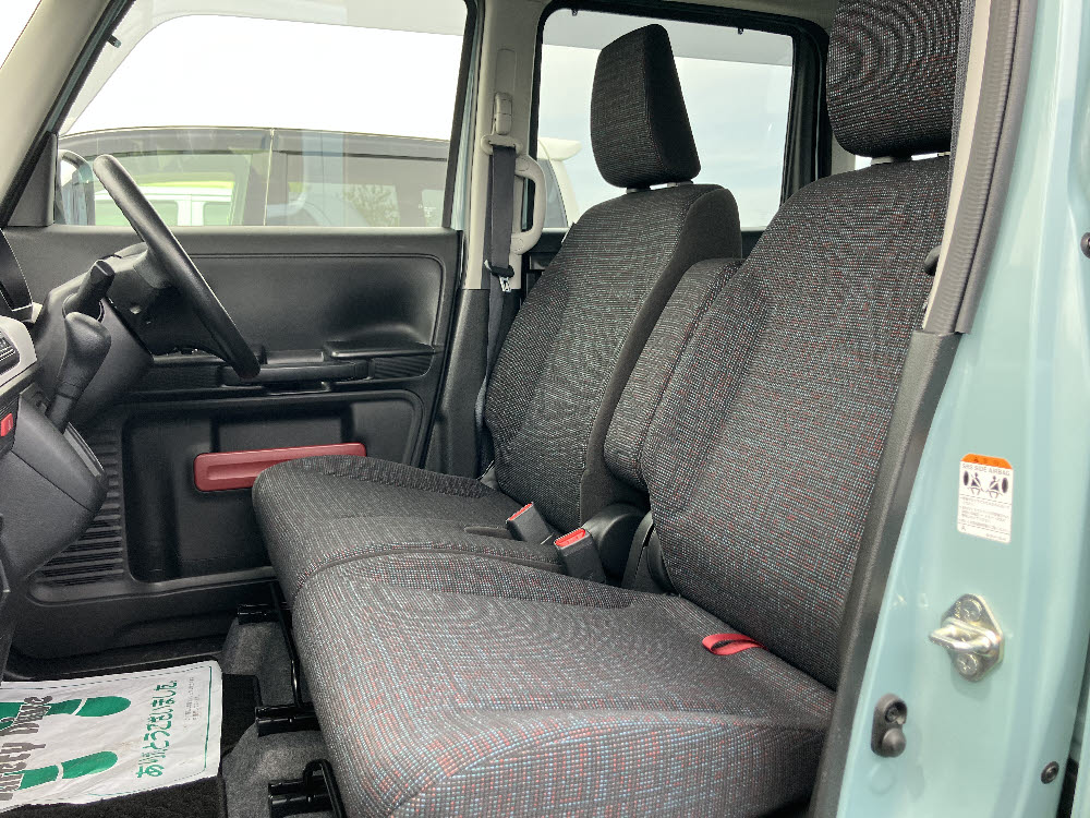 スズキ　スペーシア　HYBRID G15枚目