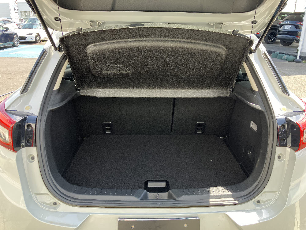 マツダ　CX-3　XD Trg 6AT　8枚目