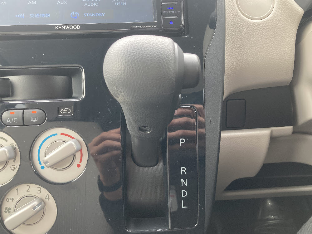 ニッサン　デイズ　J16枚目