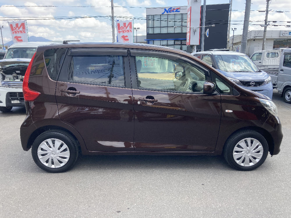 ニッサン　デイズ　J3枚目