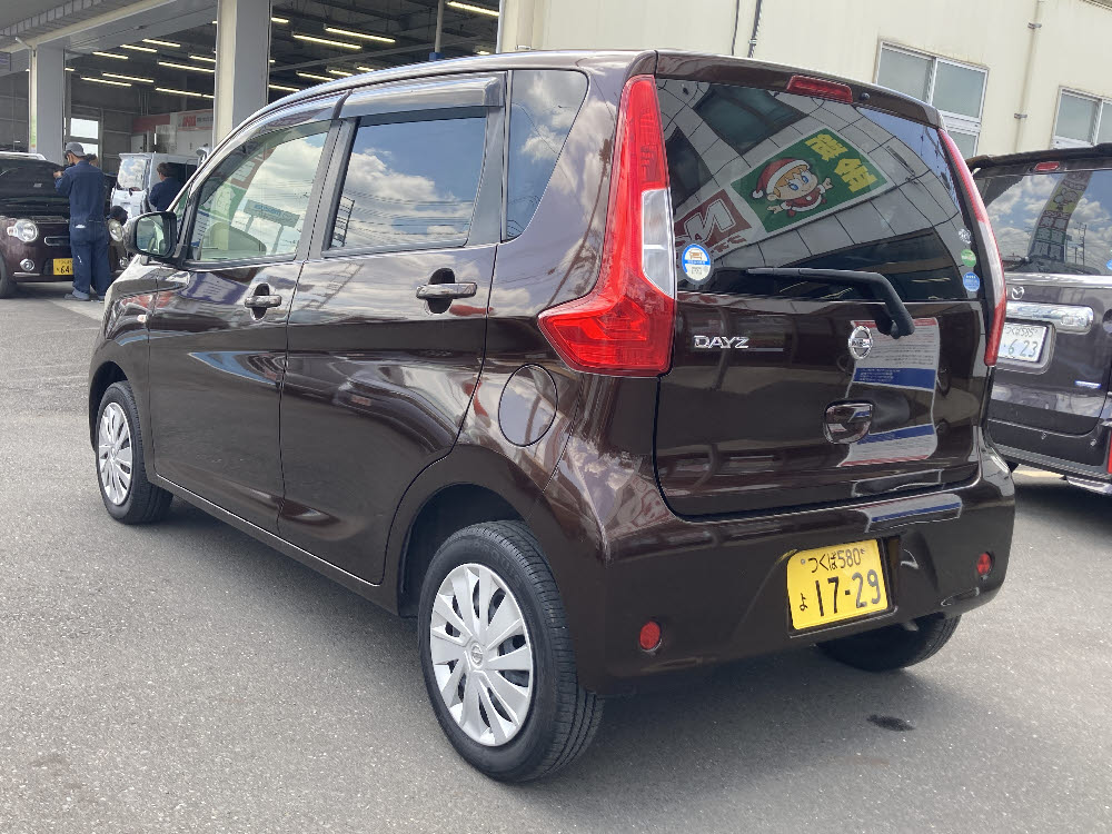 ニッサン　デイズ　J6枚目