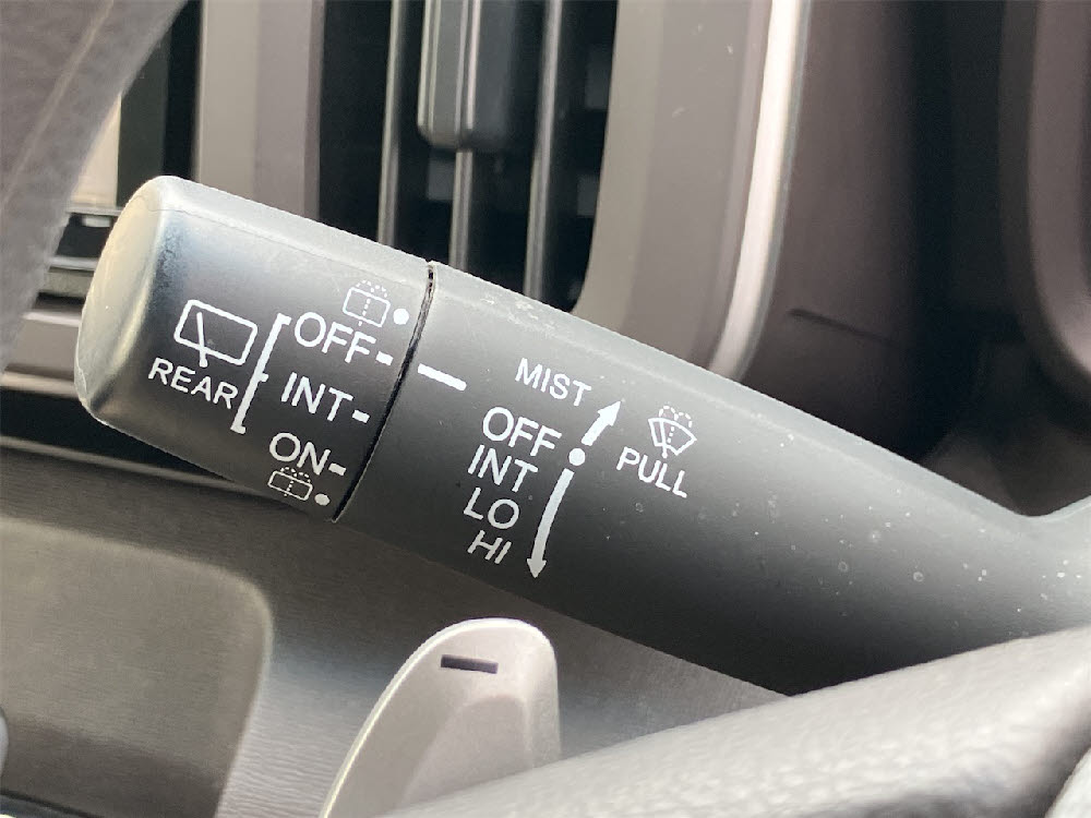 ホンダ　Ｎ ＯＮＥ　ツアラーLパッケージ13枚目