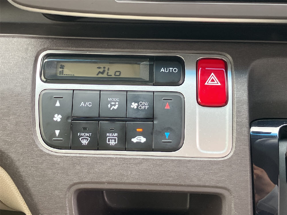 ホンダ　Ｎ ＯＮＥ　ツアラーLパッケージ17枚目