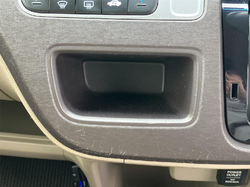 ホンダ　Ｎ ＯＮＥ　ツアラーLパッケージ18枚目