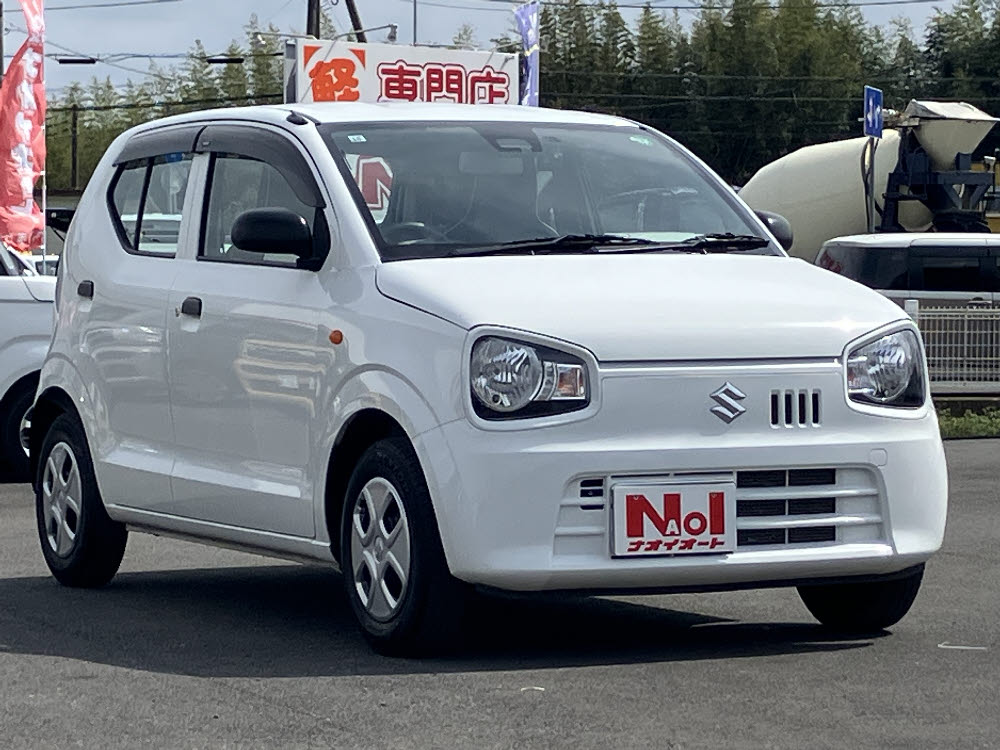 スズキ　アルト　F セーフティーサポート装着車1枚目