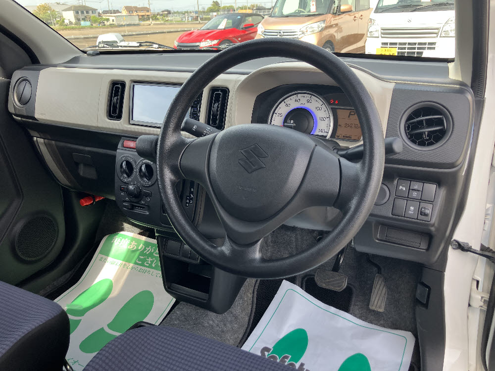 スズキ　アルト　F セーフティーサポート装着車3枚目