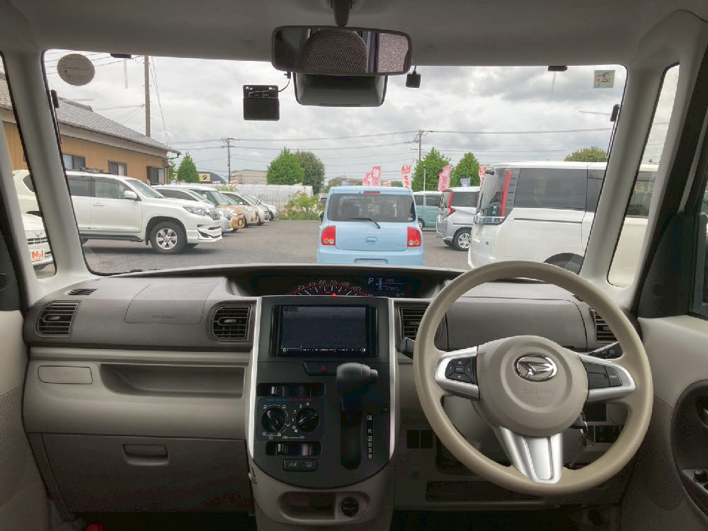 ダイハツ　タント　L-SAⅢ10枚目