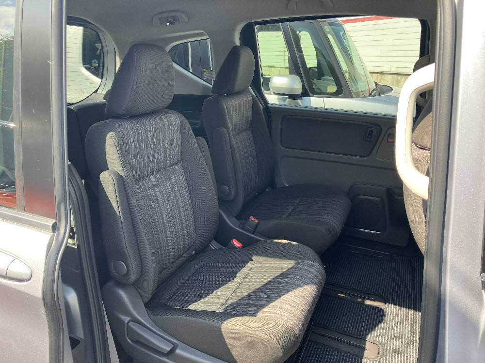 ホンダ　フリード　G・Honda SENSING　レンタアップ8枚目