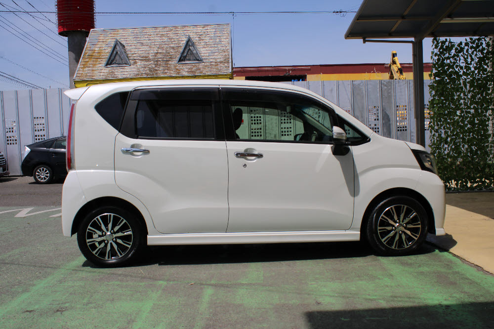 ダイハツ　ムーヴカスタム X ハイパー SA 4WD3枚目