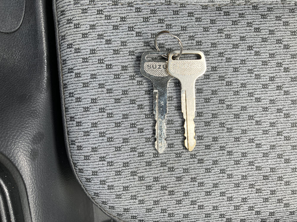 スズキ　キャリーＴ　ＫＣ　農繁仕様　5MT 4WD9枚目