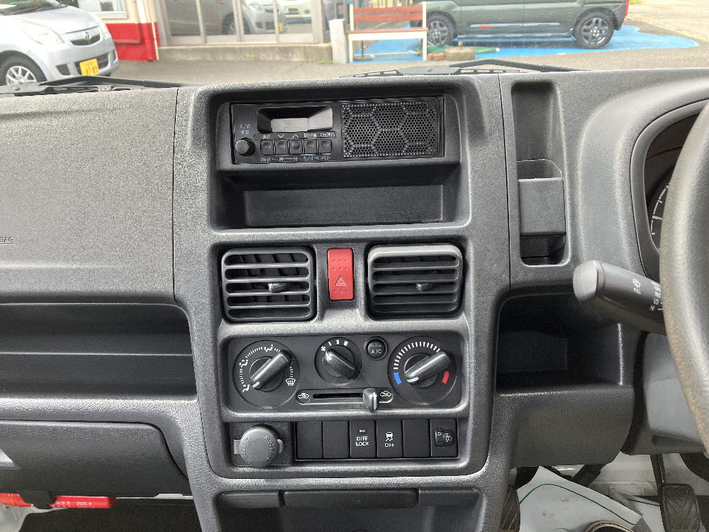 スズキ　キャリーＴ　ＫＣ　農繁仕様　5MT 4WD10枚目