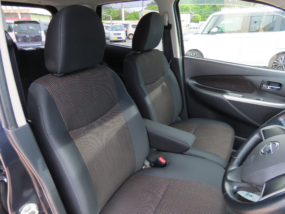 ニッサン　デイズ ハイウェイスターX9枚目