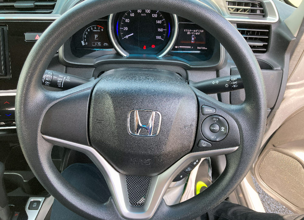 ホンダ フィット 1.3G-F レンタアップ13枚目
