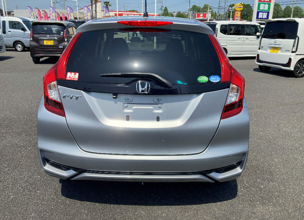 ホンダ フィット 1.3G-F レンタアップ7枚目