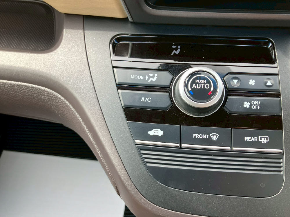 ホンダ　フリード　G・Honda SENSING　レンタアップ16枚目