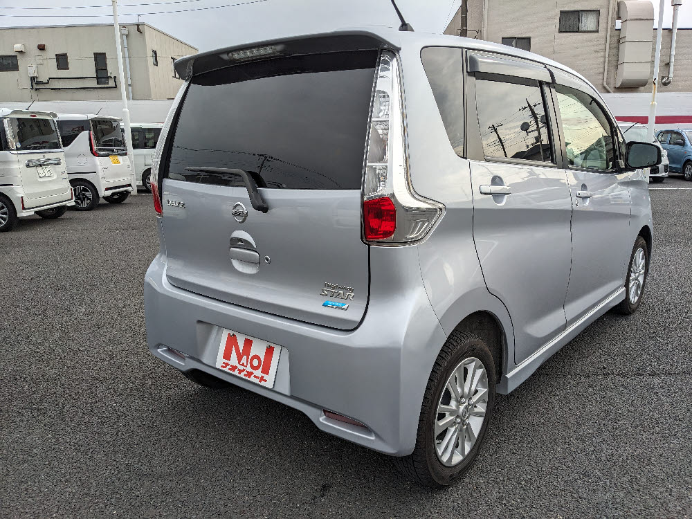 ニッサン　デイズ ハイウェイスターX6枚目