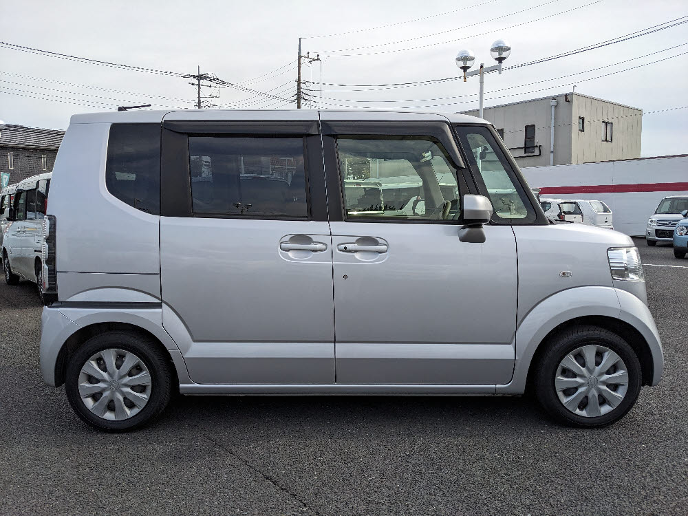 ホンダ　Ｎ ＢＯＸ　G3枚目
