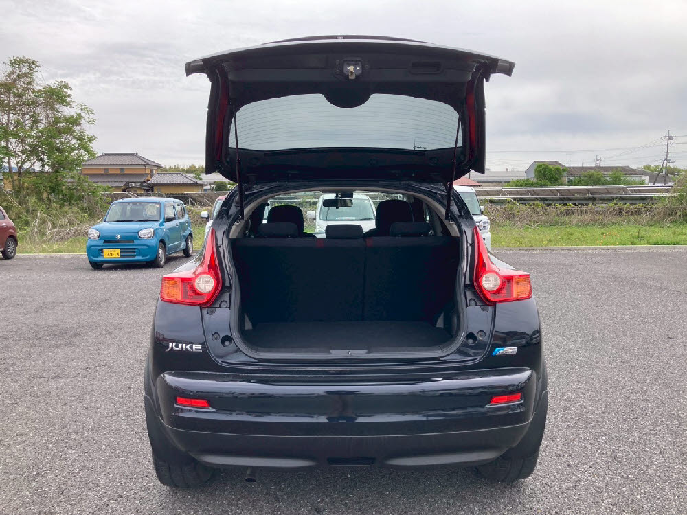 ニッサン　ジューク　15RXタイプ8枚目