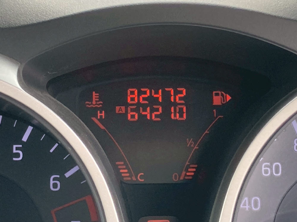 ニッサン　ジューク　15RXタイプ12枚目