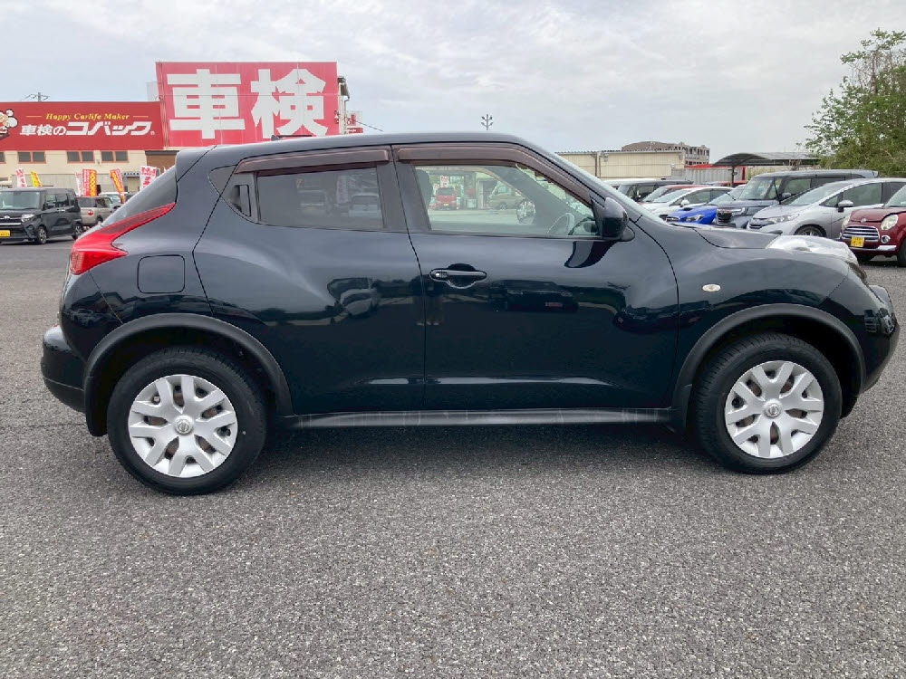 ニッサン　ジューク　15RXタイプ3枚目