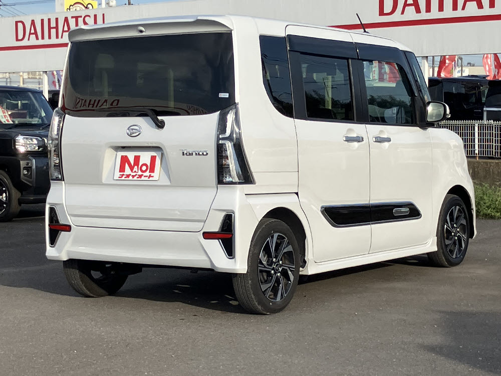 ダイハツ　タントカスタム　X スタイルセレクション3枚目