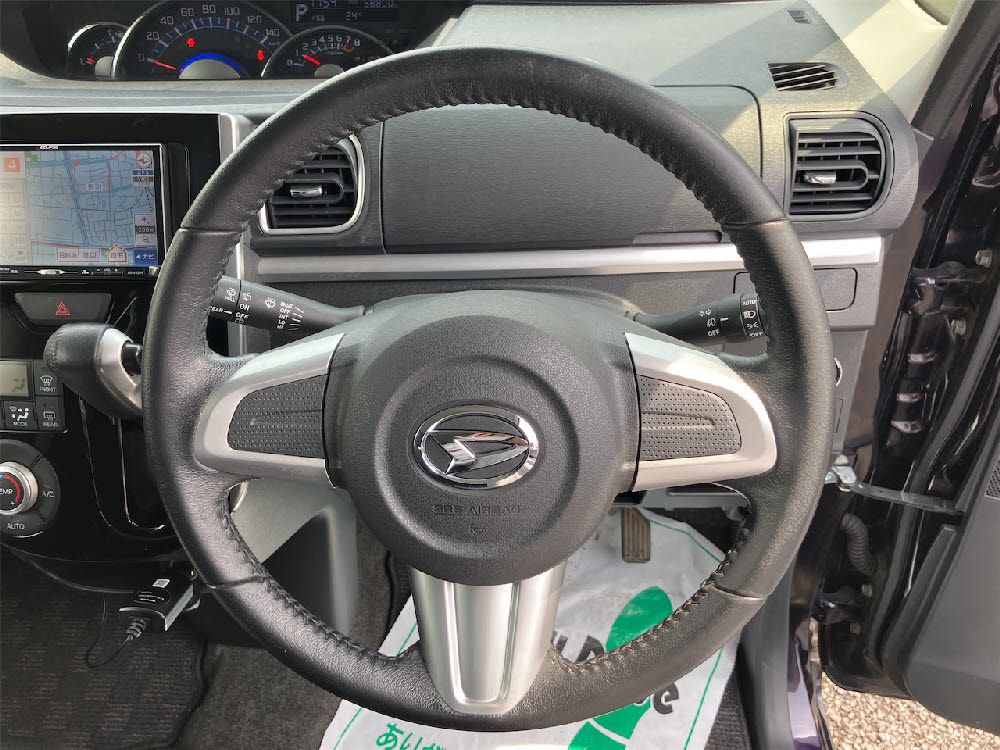 ダイハツ　タントカスタム　RS-SA10枚目