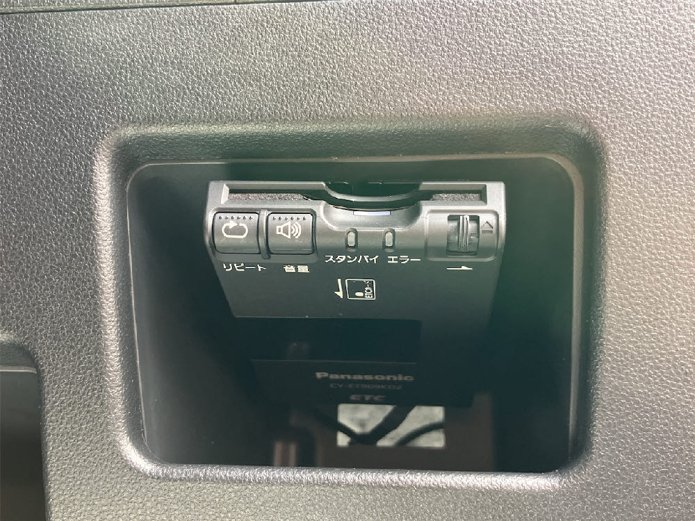 ダイハツ　タントカスタム　RS-SA18枚目