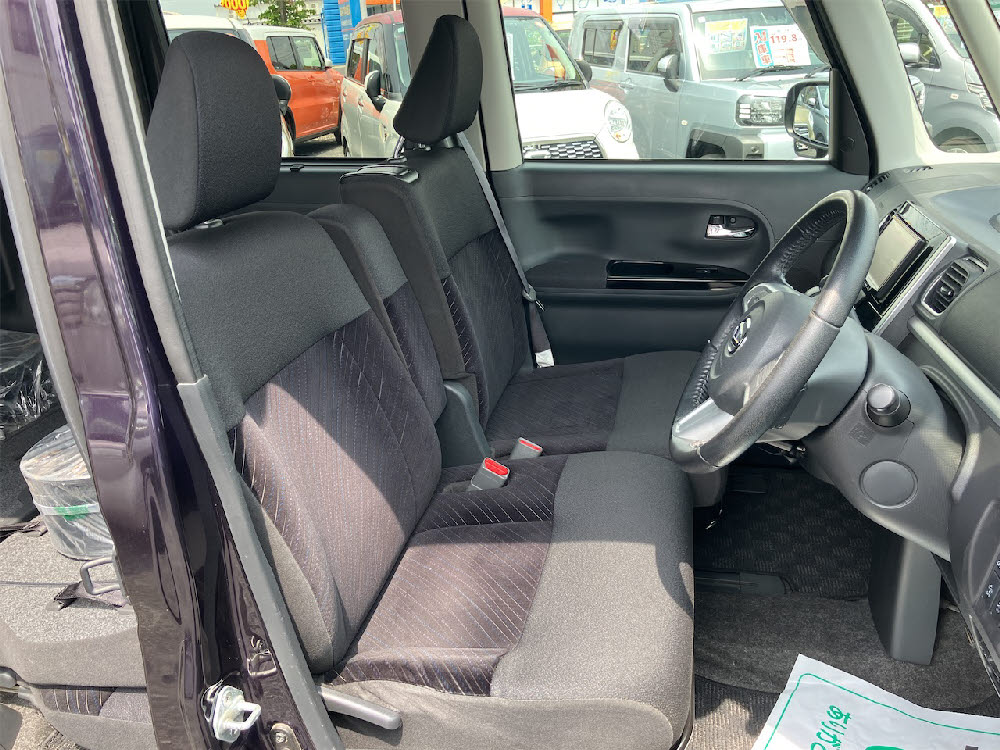 ダイハツ　タントカスタム　RS-SA7枚目