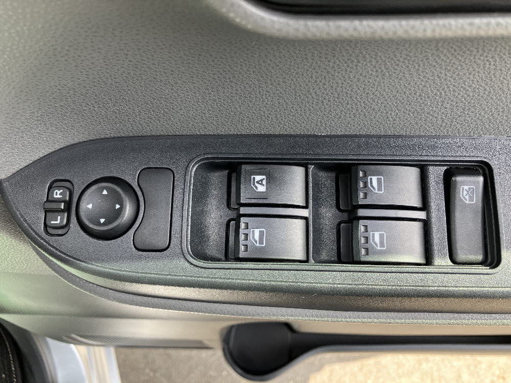 ダイハツ　タント　L-SAⅢ17枚目