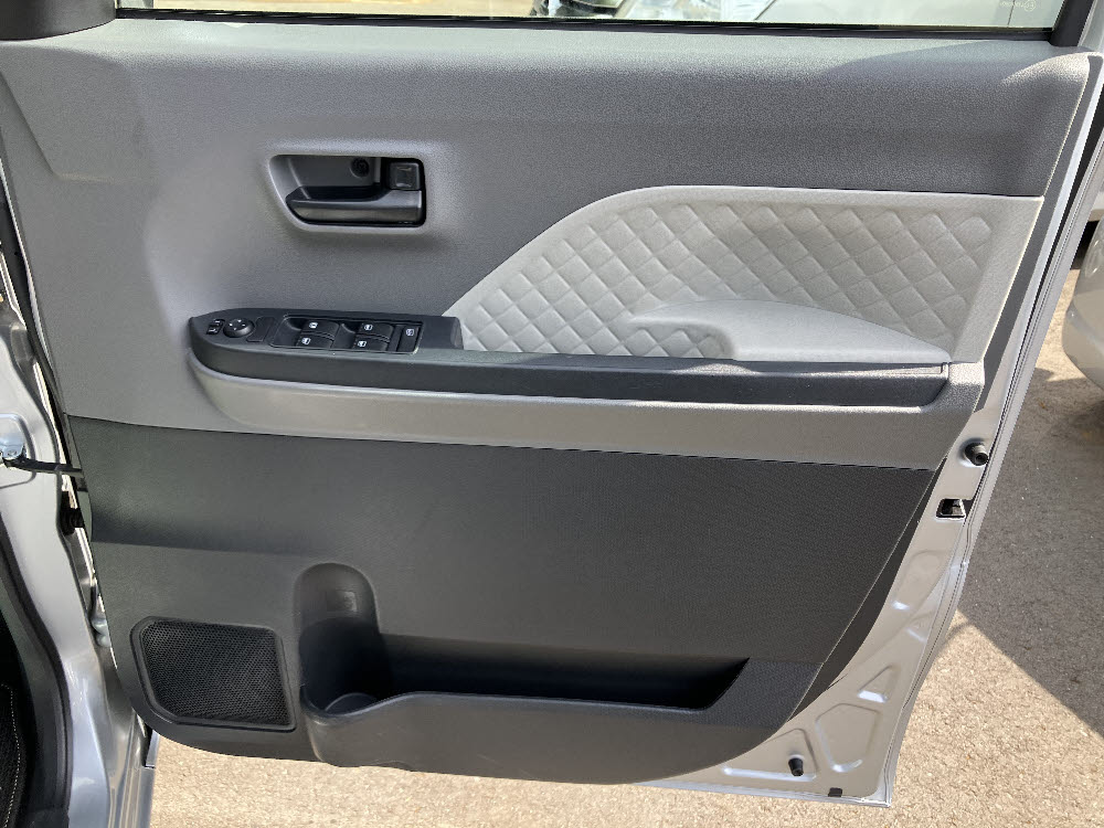 ダイハツ　タント　L-SAⅢ18枚目