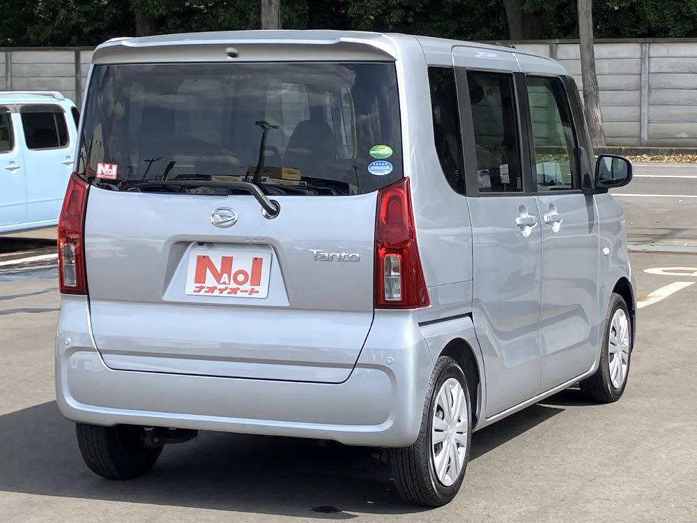 ダイハツ　タント　L-SAⅢ7枚目
