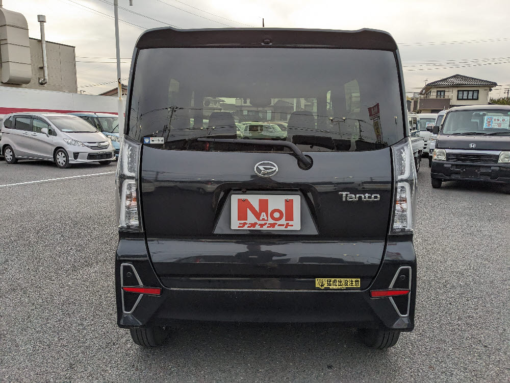 ダイハツ　タントカスタム　X9枚目