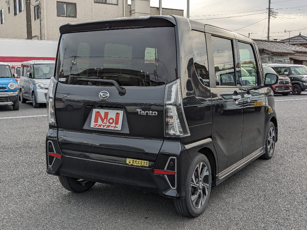 ダイハツ　タントカスタム　X6枚目