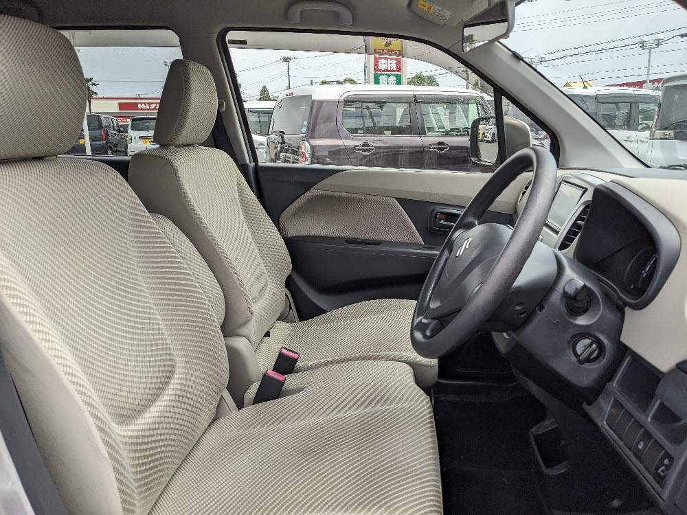 スズキ　ワゴンＲ　FX16枚目