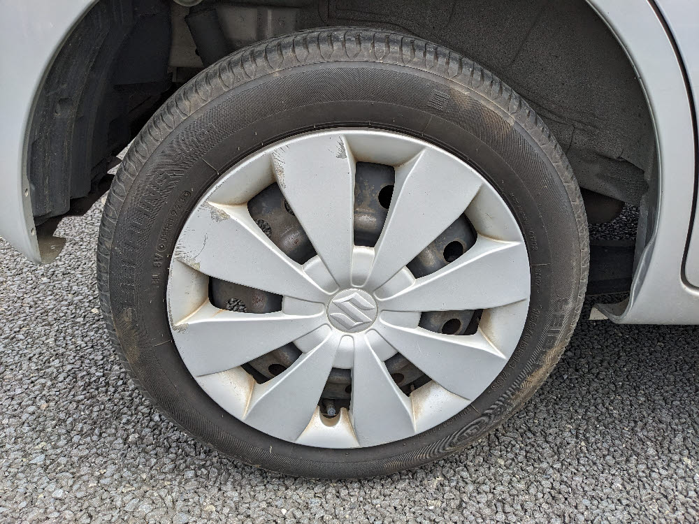 スズキ　ワゴンＲ　FX8枚目