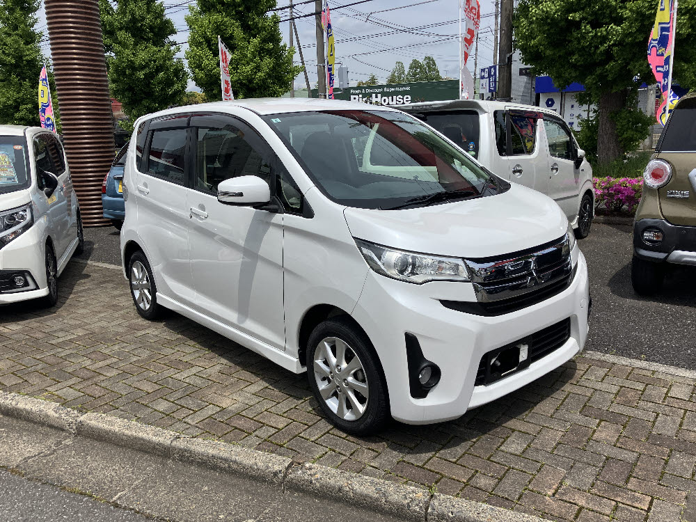 ミツビシ　ｅＫカスタム　G2枚目