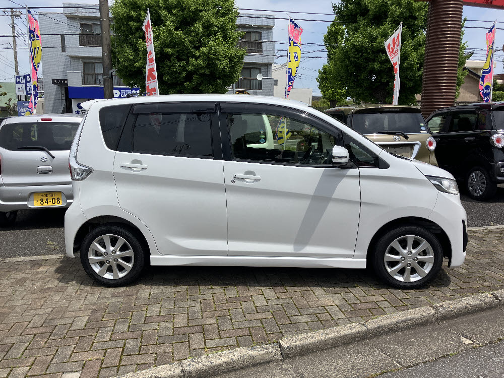 ミツビシ　ｅＫカスタム　G3枚目