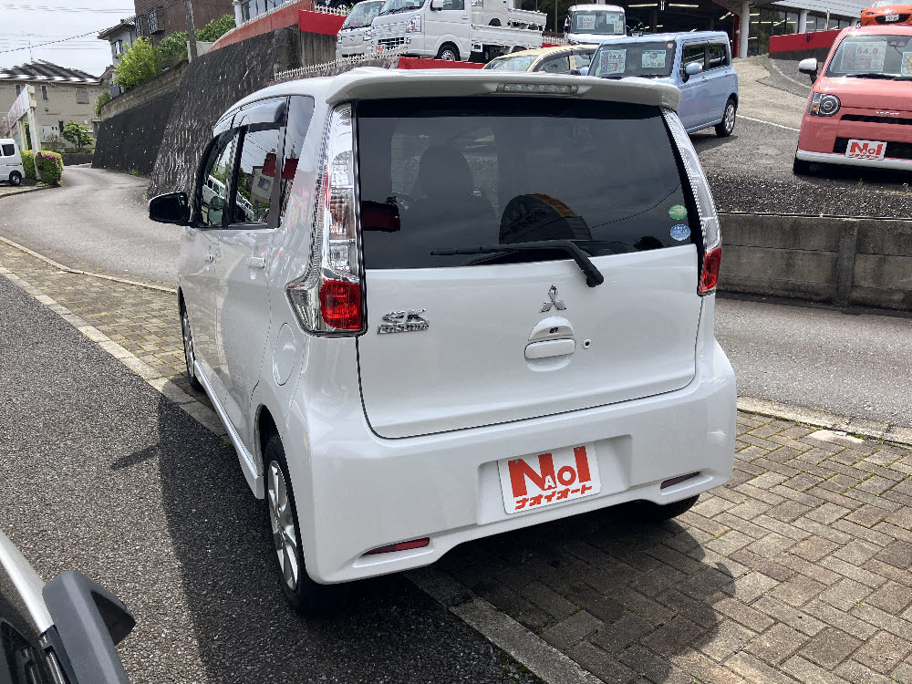 ミツビシ　ｅＫカスタム　G4枚目