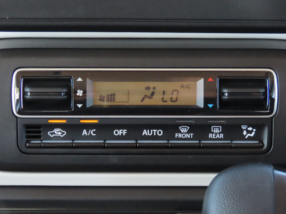 スズキ スペーシア HYBRID G12枚目