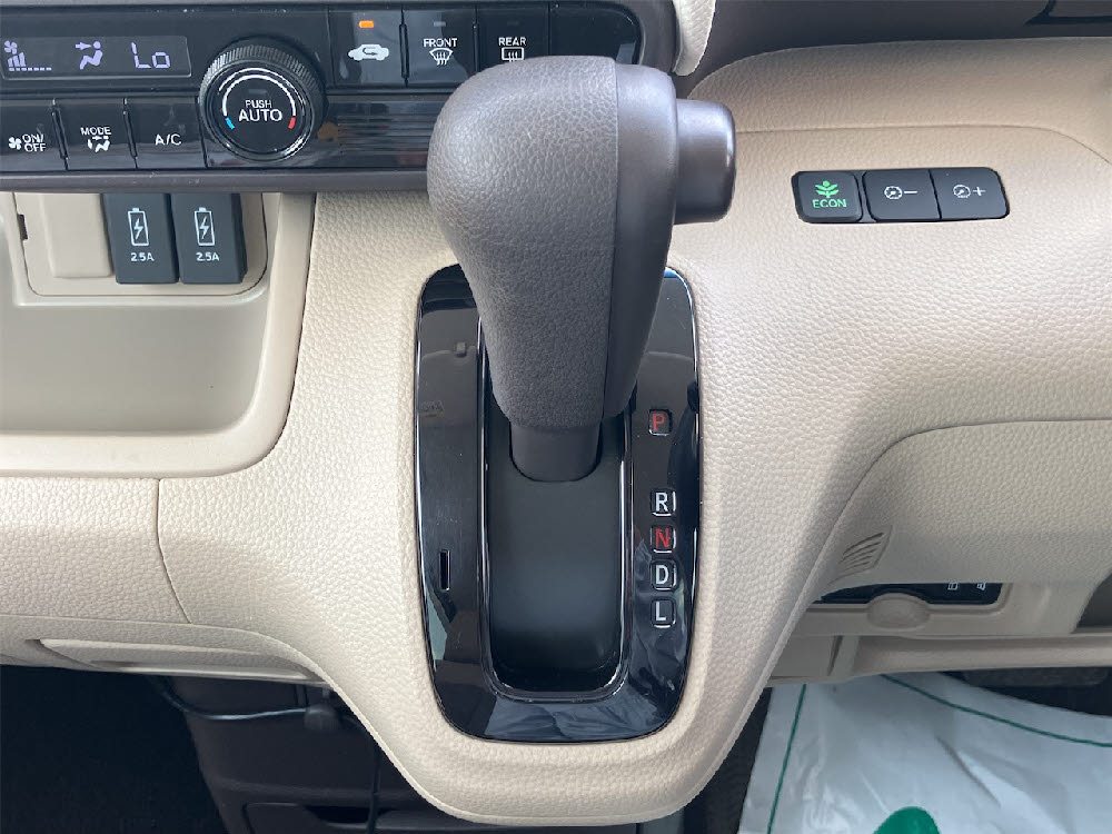 ホンダ　Ｎ ＢＯＸ　G・L Honda SENSING19枚目
