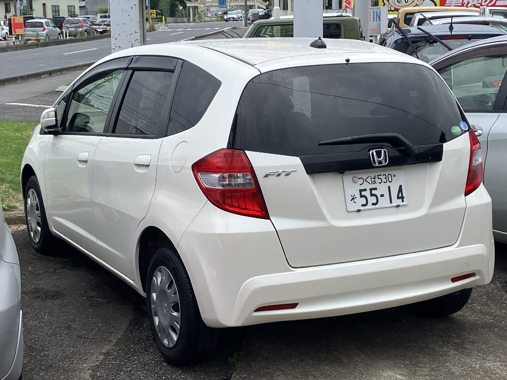 ホンダ　フィット 13Gスマートセレクション5枚目